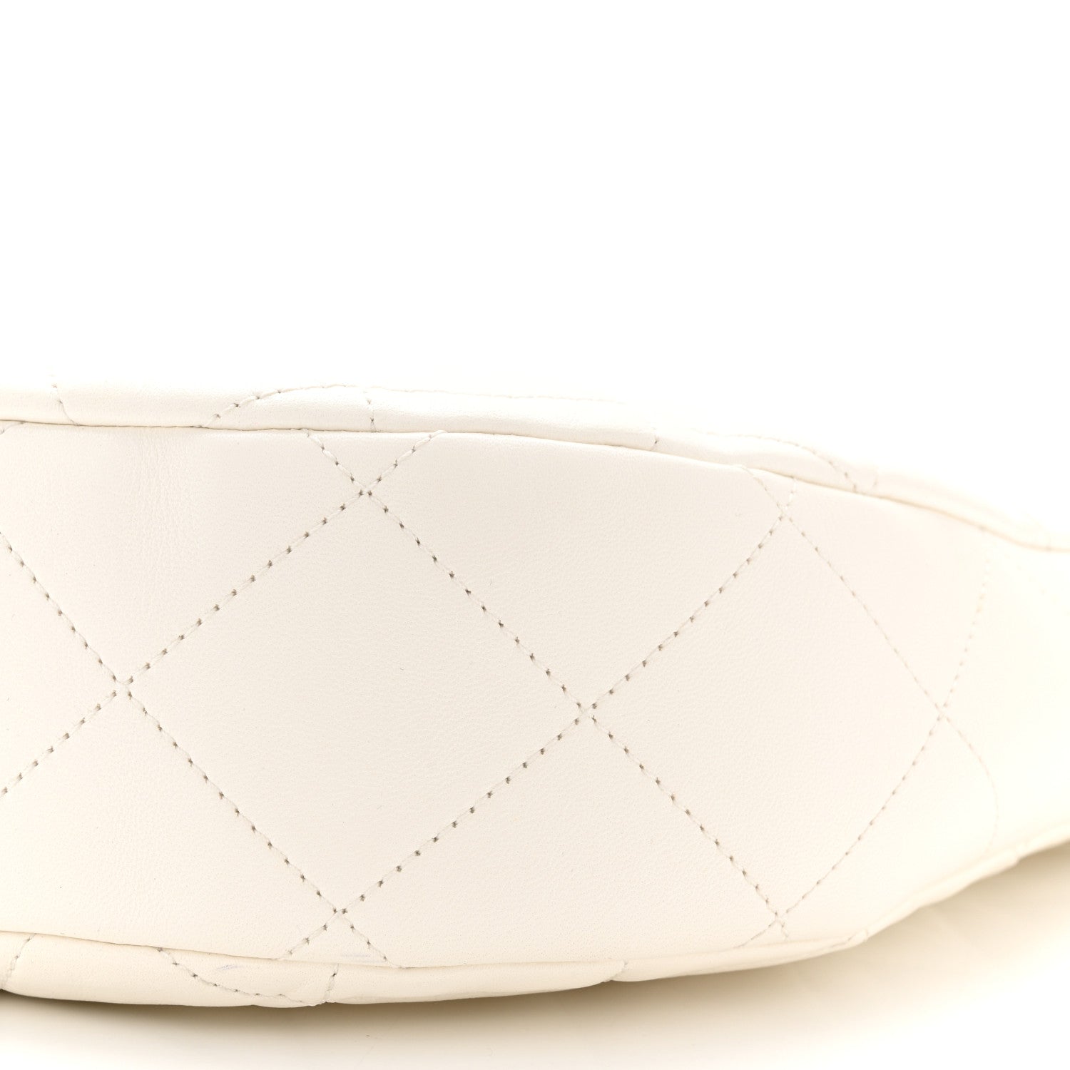 Chanel Lambskin Chain Rows Quilted Chain Hobo White 10 of 10