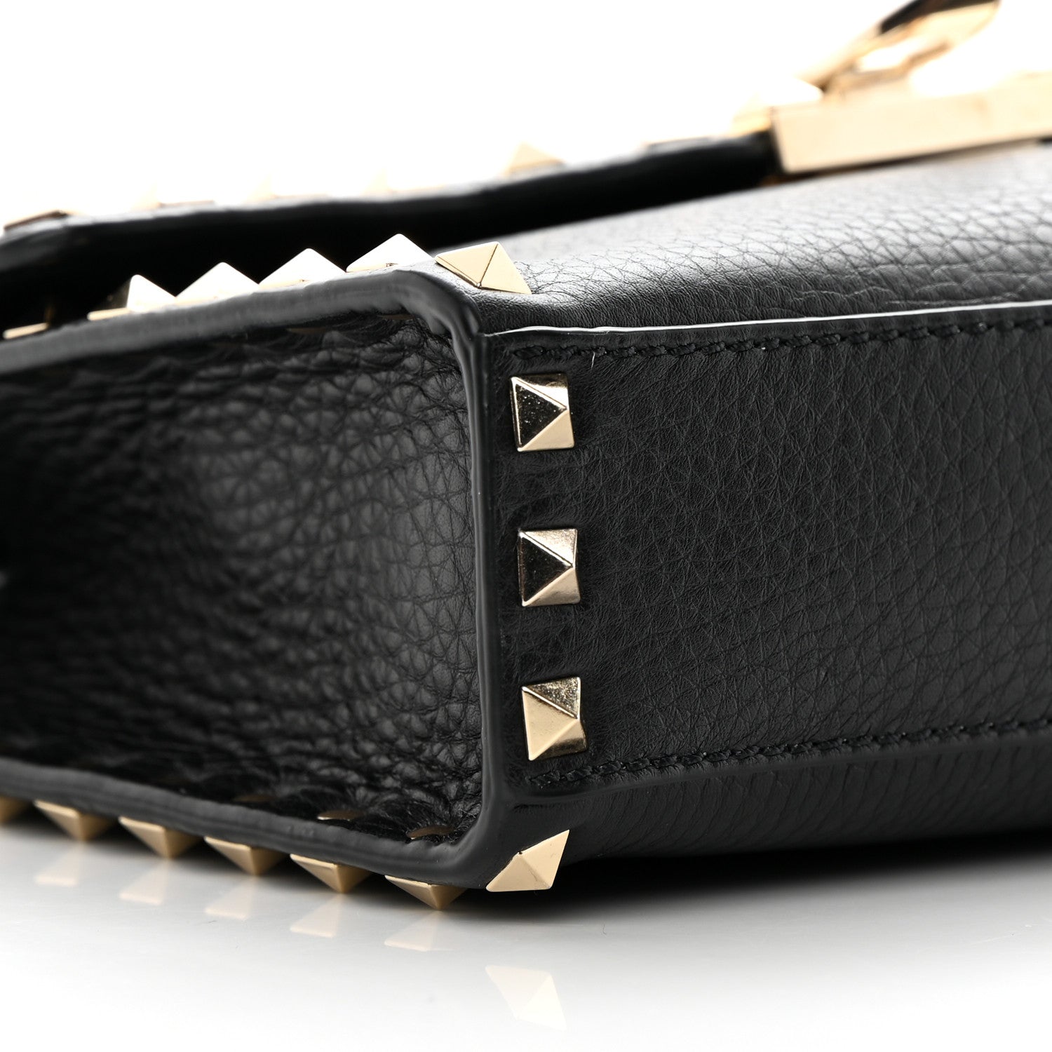 Valentino Garavani Pebbled Calfskin Medium Rockstud Flip Lock Crossbody Bag Black 9 of 13