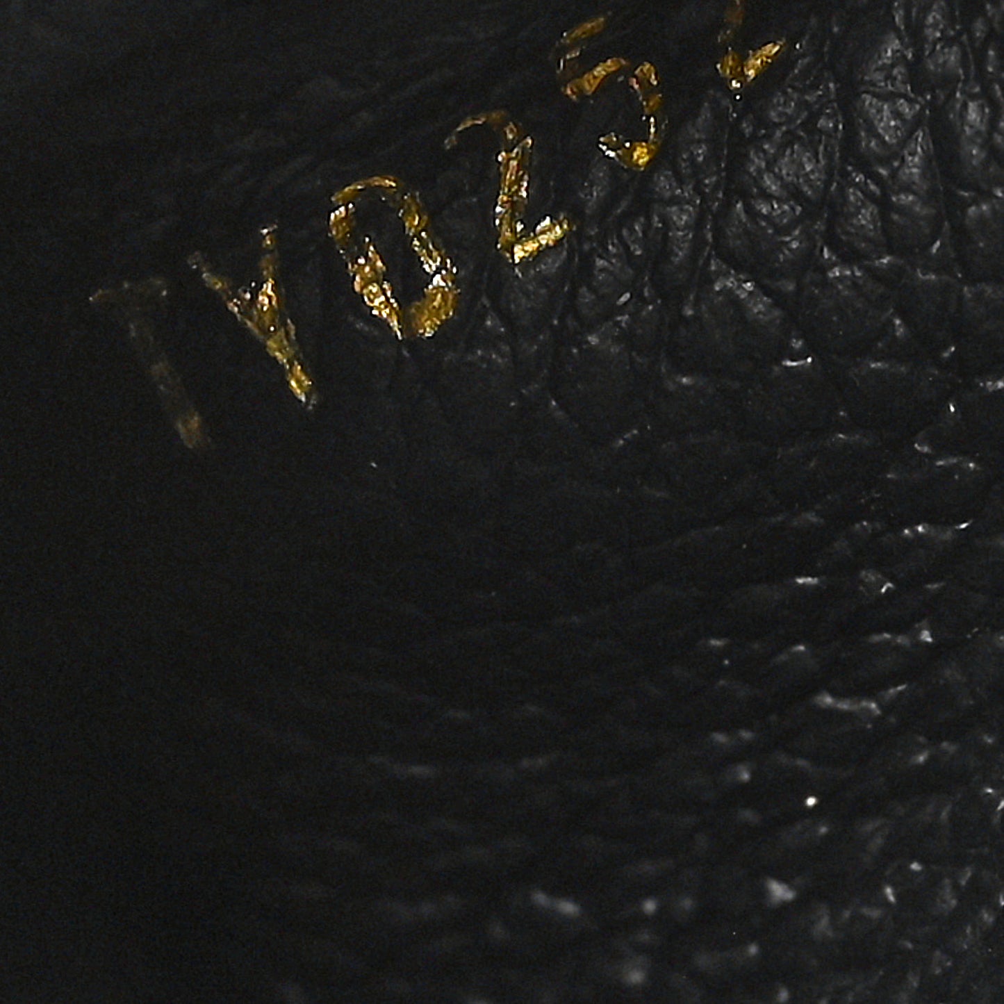 Empreinte Monogram Giant Key Pouch Black Beige