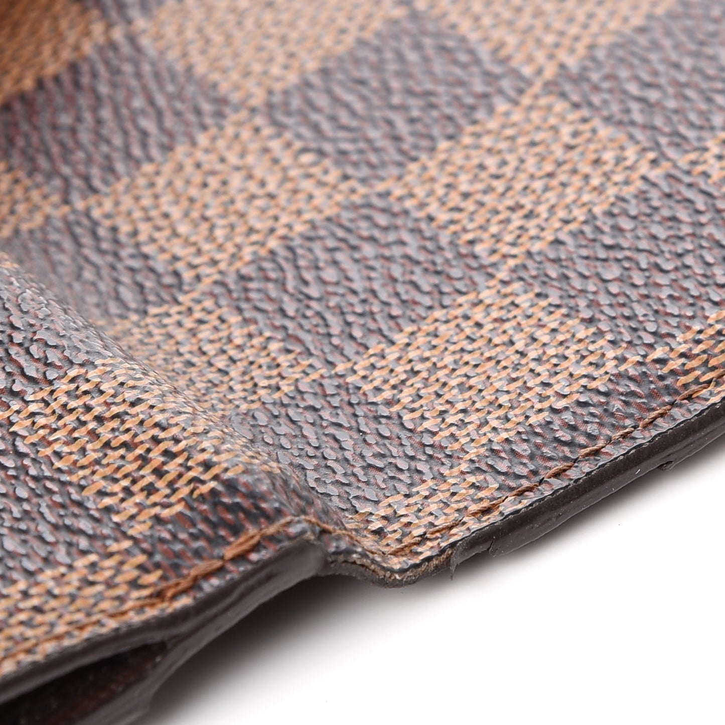 Damier Ebene Ludlow Wallet