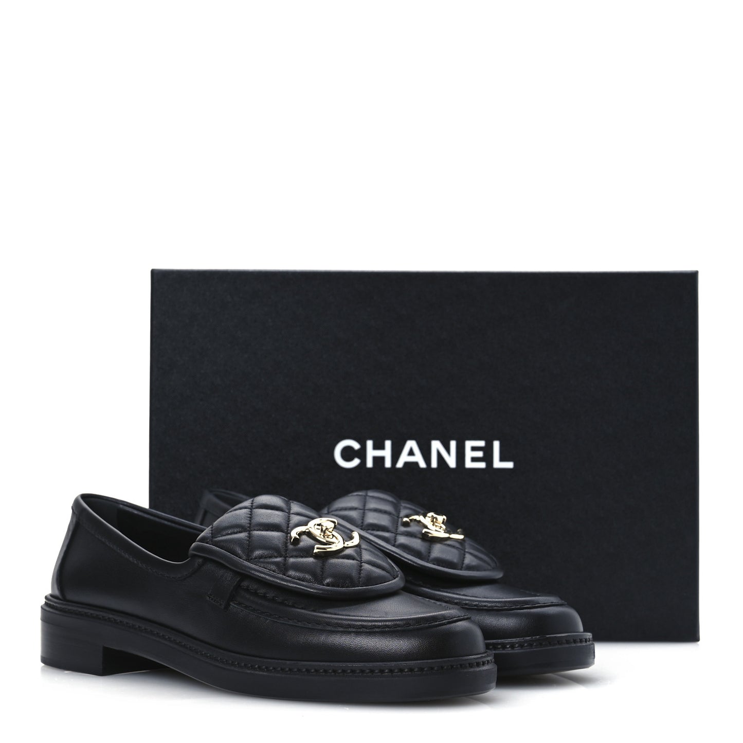 Lambskin Quilted CC Turnlock Loafers 38 Black
