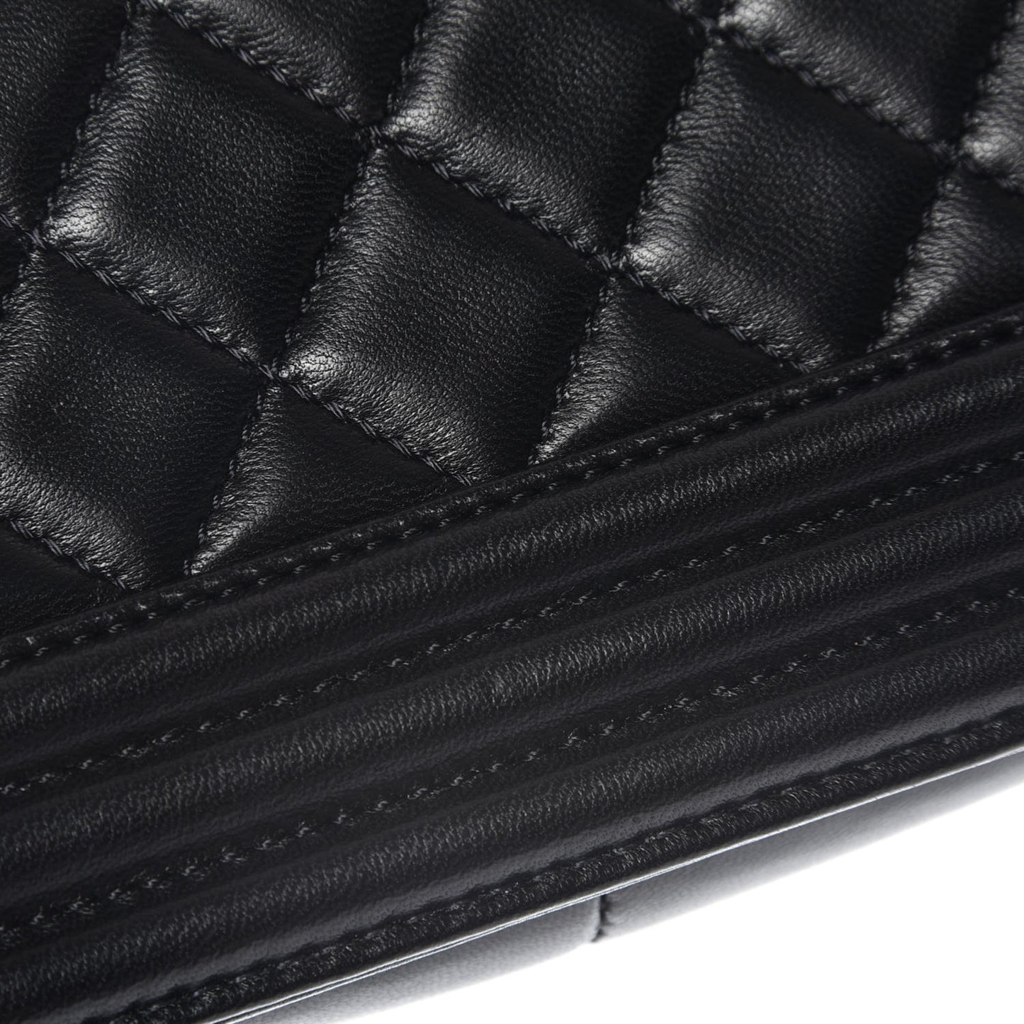 Lambskin Quilted Medium Boy Flap Black