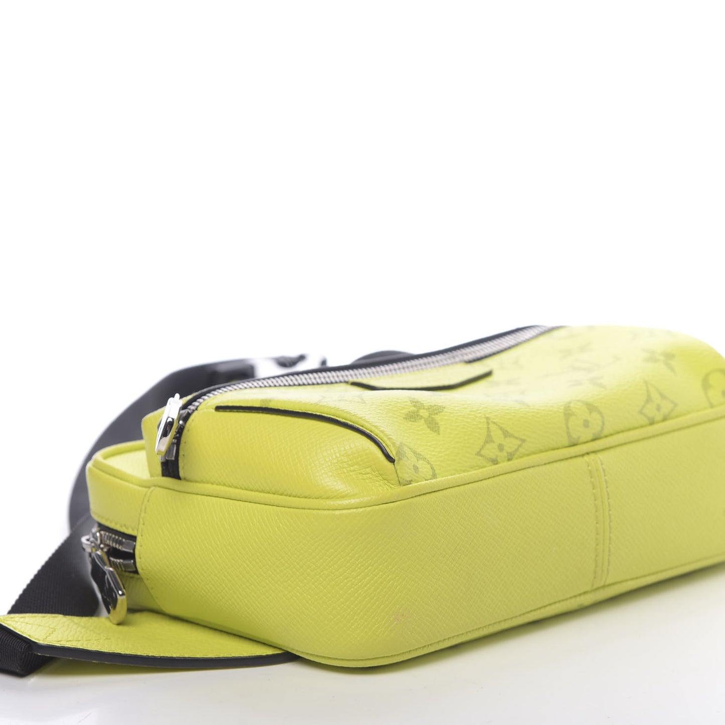 Monogram Taiga Outdoor Bumbag Yellow
