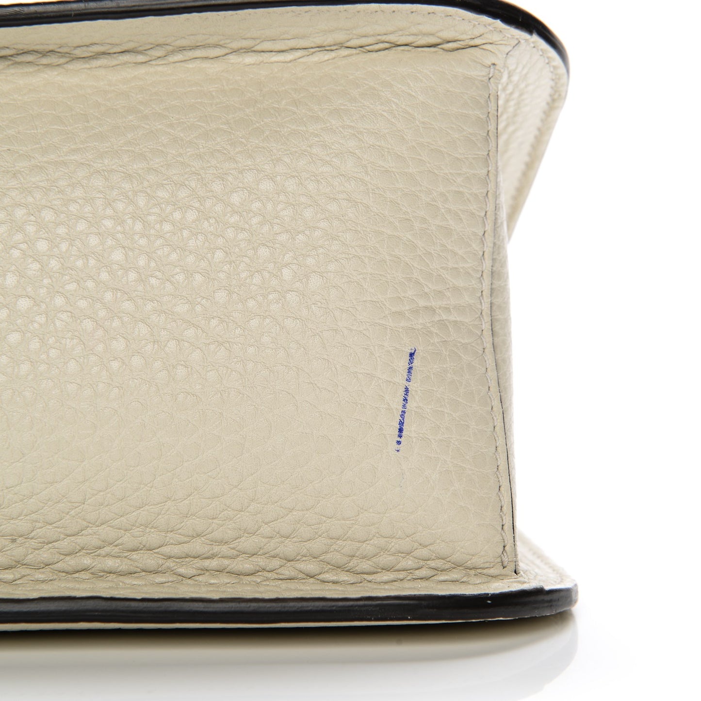Pebbled Calfskin Medium Bamboo Daily Flap Shoulder Bag Mystic White