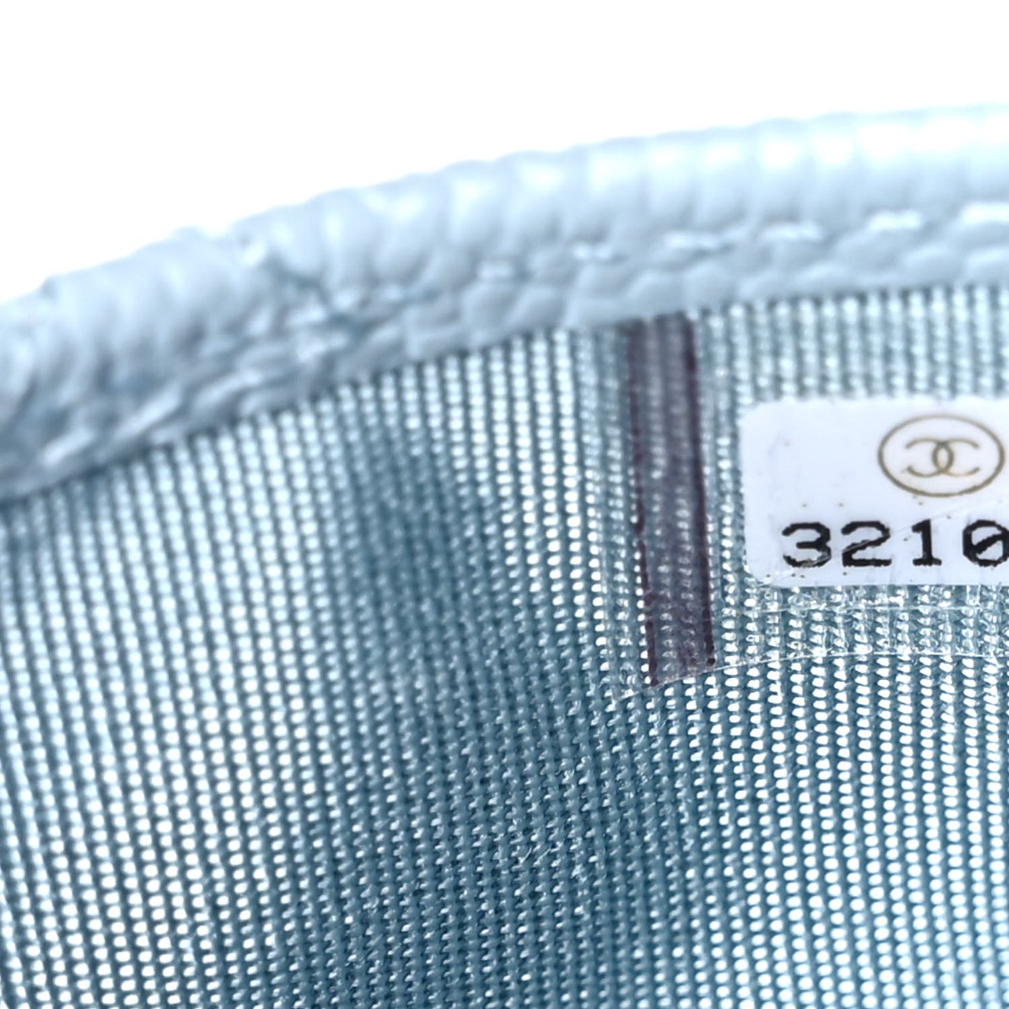 Caviar Quilted Card Holder Light Blue