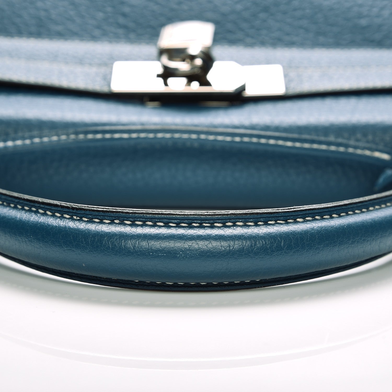 Hermes Taurillon Clemence Kelly Retourne 32 Blue Jean 20 of 40