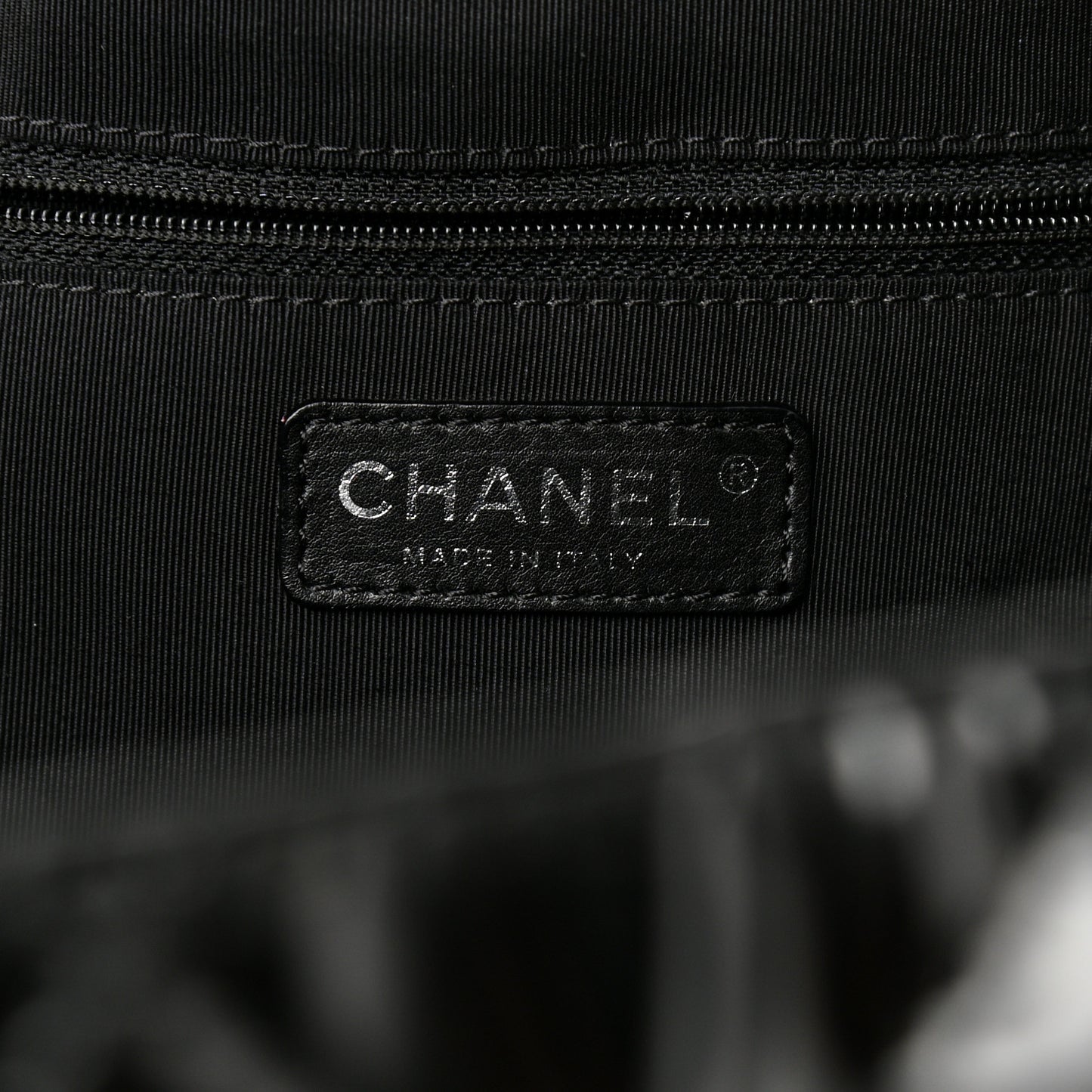 Vinyl Quilted XXL Reissue Flap Black