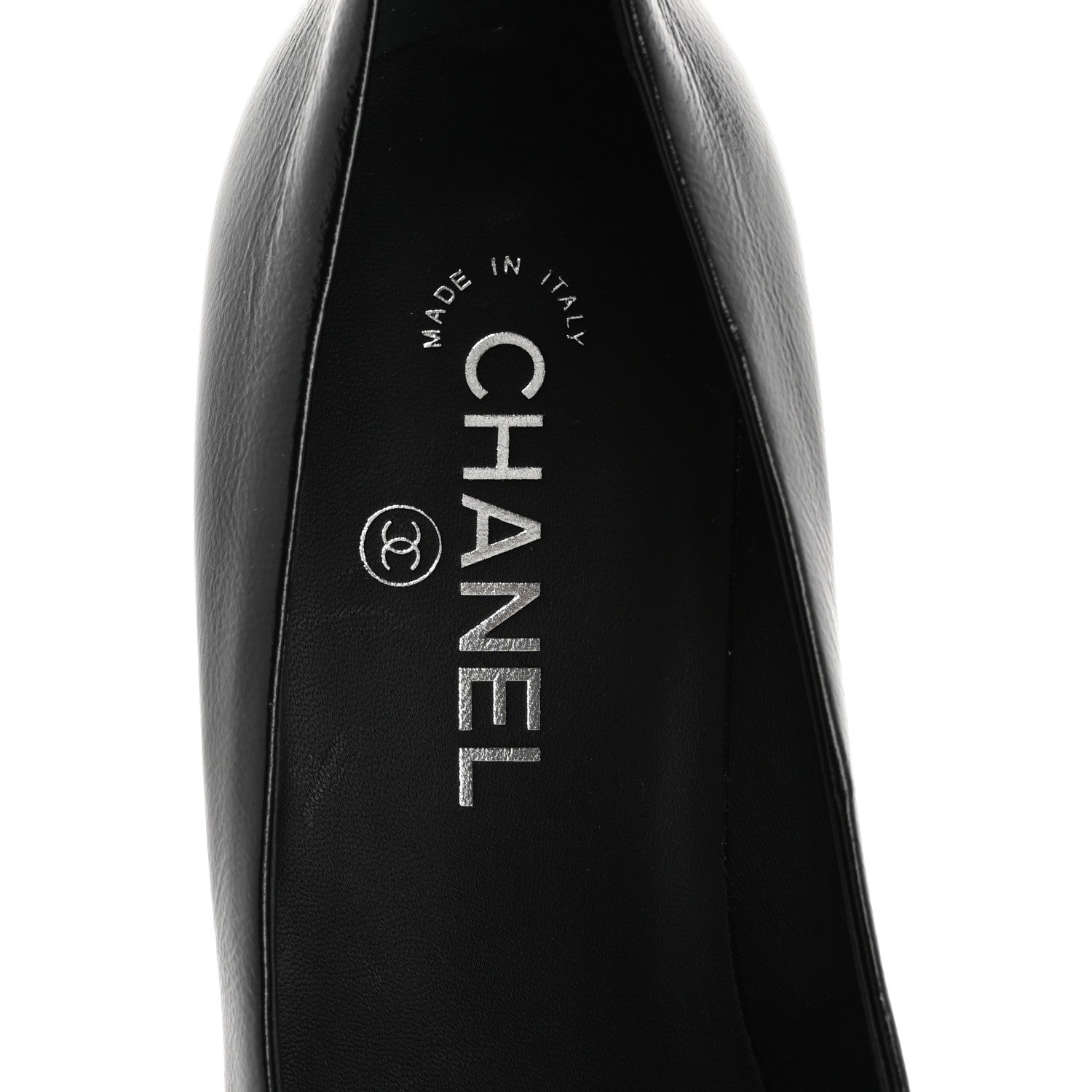 Chanel Shiny Calfskin Grosgrain Cap Toe CC Pearl Pumps 38.5 Black 7 of 10