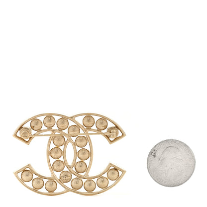 Chanel Pearl CC Brooch Light Gold 2 of 4