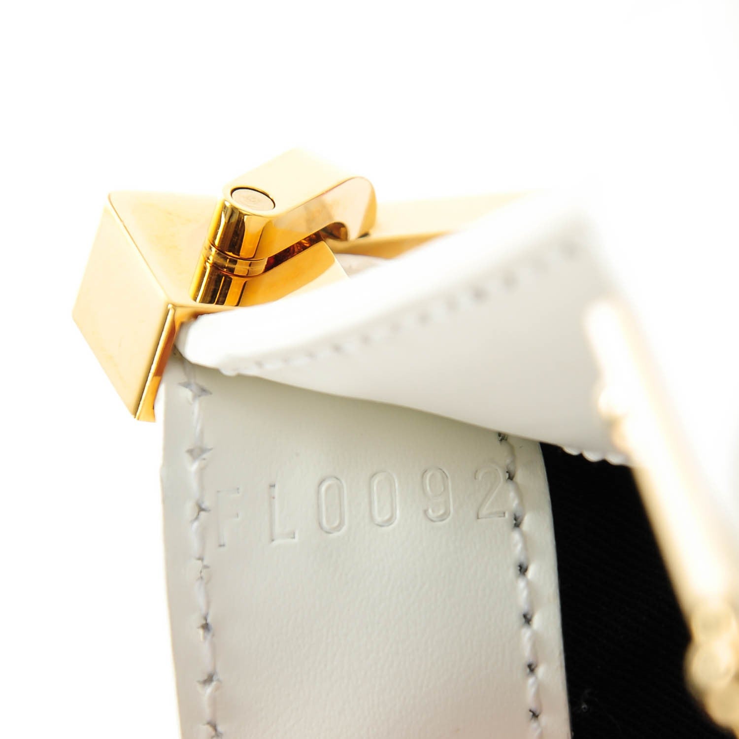 Louis Vuitton Epi Stretch Mojito White 7 of 8
