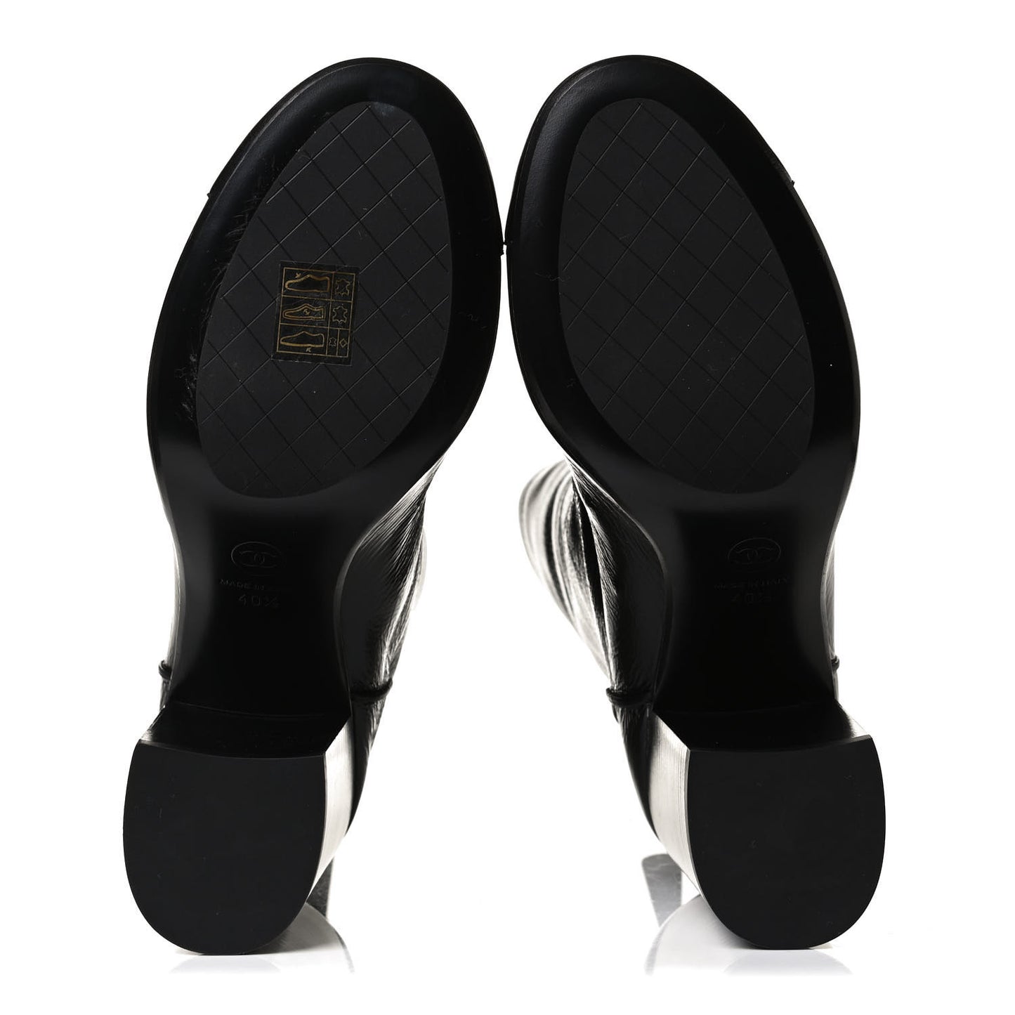 Shiny Crumpled Calfskin CC Cap Toe Short Boots 40.5 Black