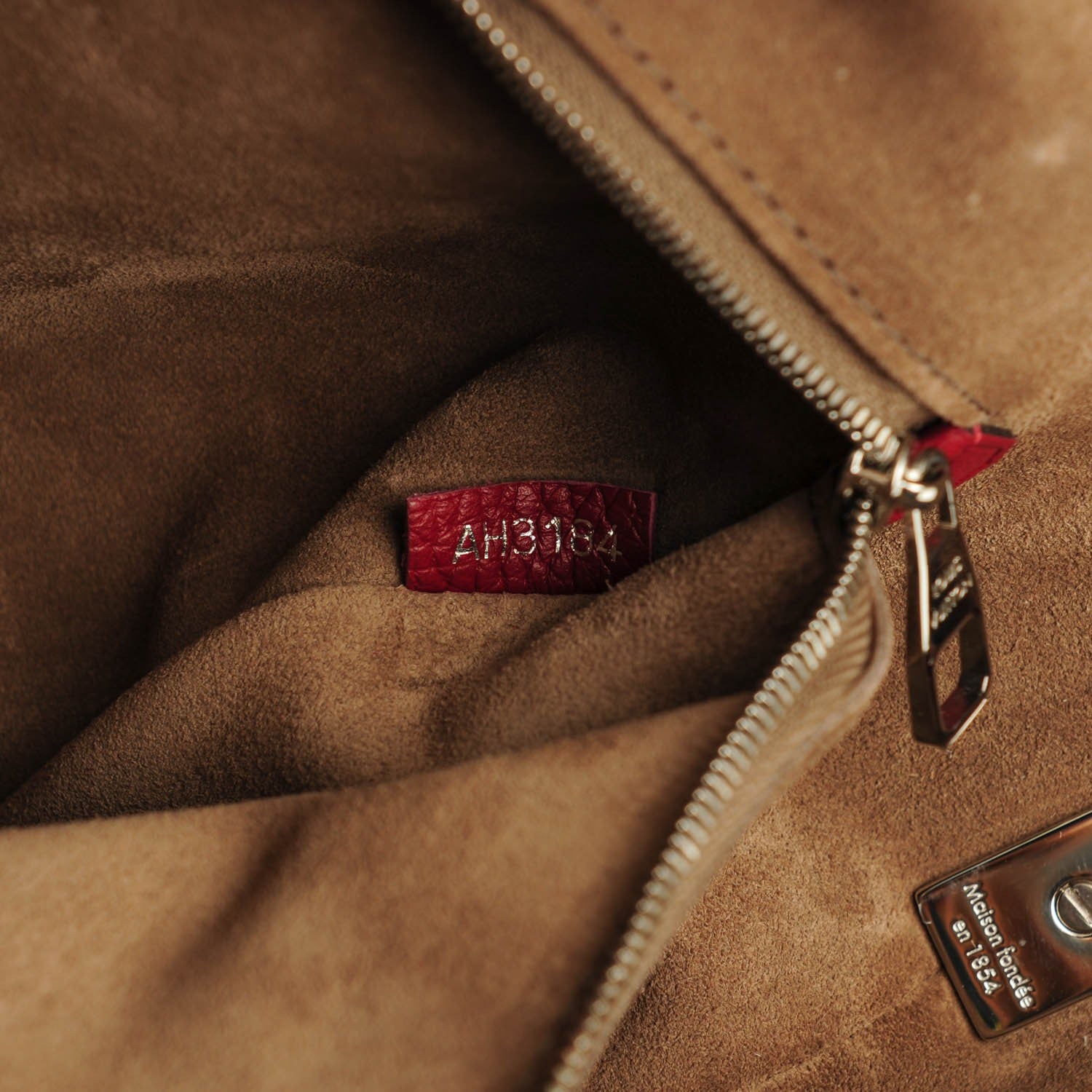 Louis Vuitton Cuir Taurillon Soft Lockit PM Griotte 7 of 7