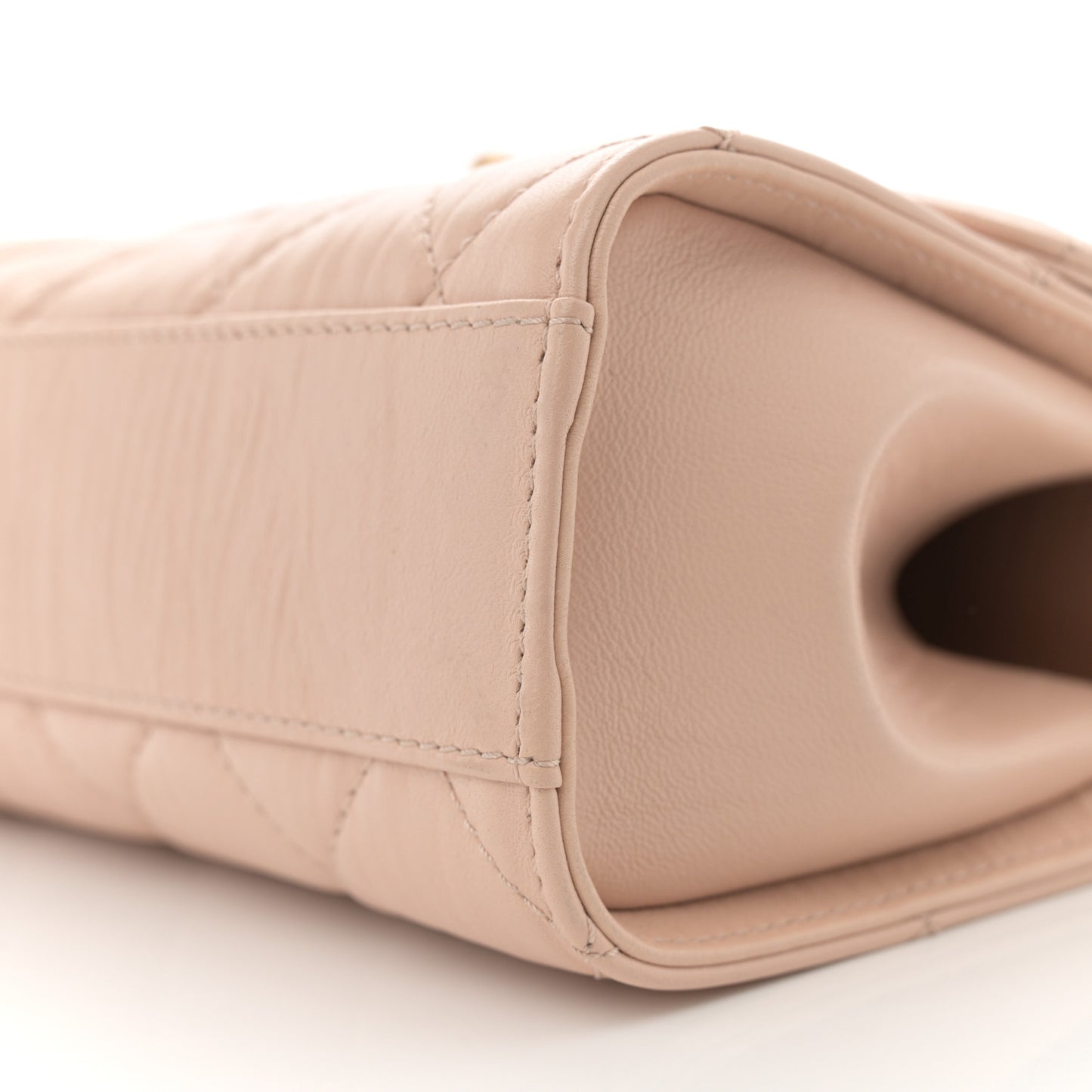 Crumpled Lambskin Quilted Mini CC Links Top Handle Flap Beige