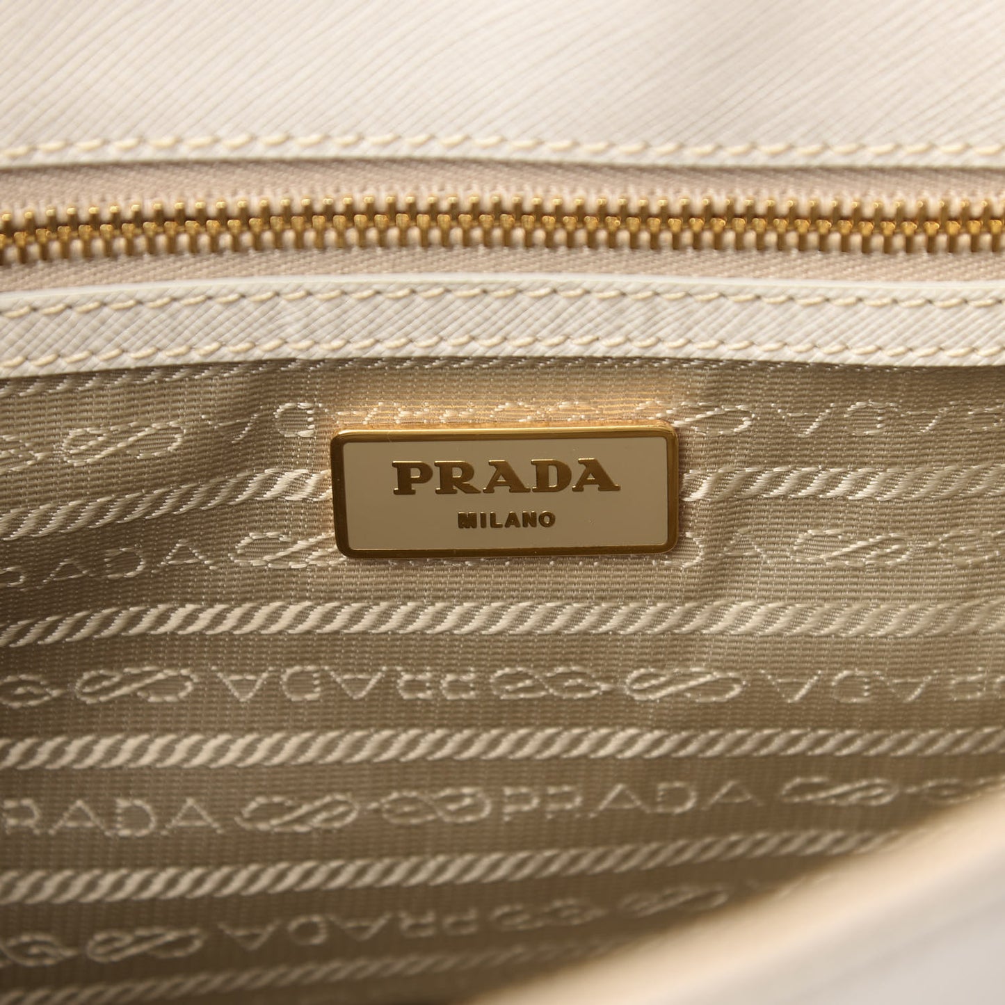 Saffiano Small Galleria Double Zip Tote Talco