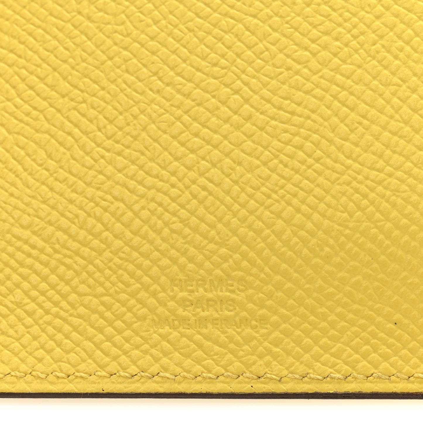 Epsom Tarmac PM Passport Holder Jaune De Naples