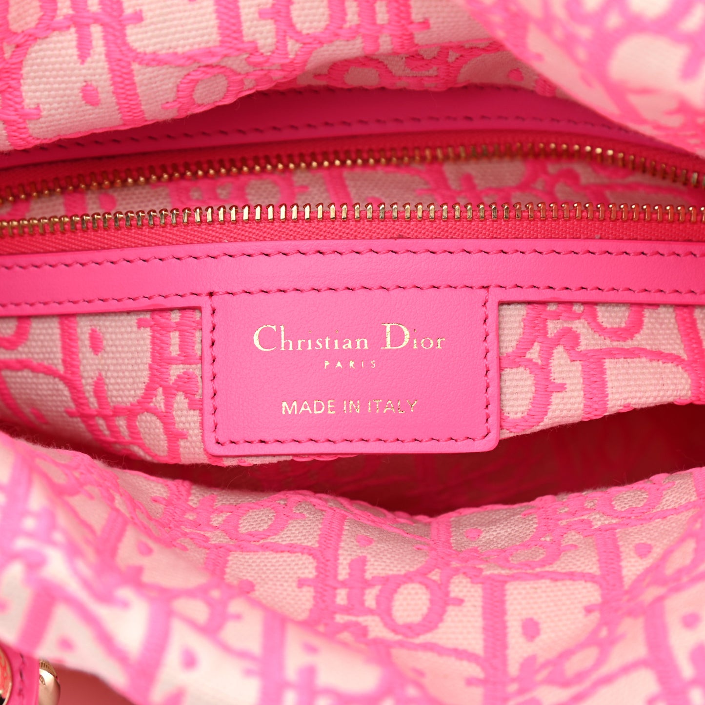 Wicker Oblique Medium Lady Dior Bag Fluorescent Pink