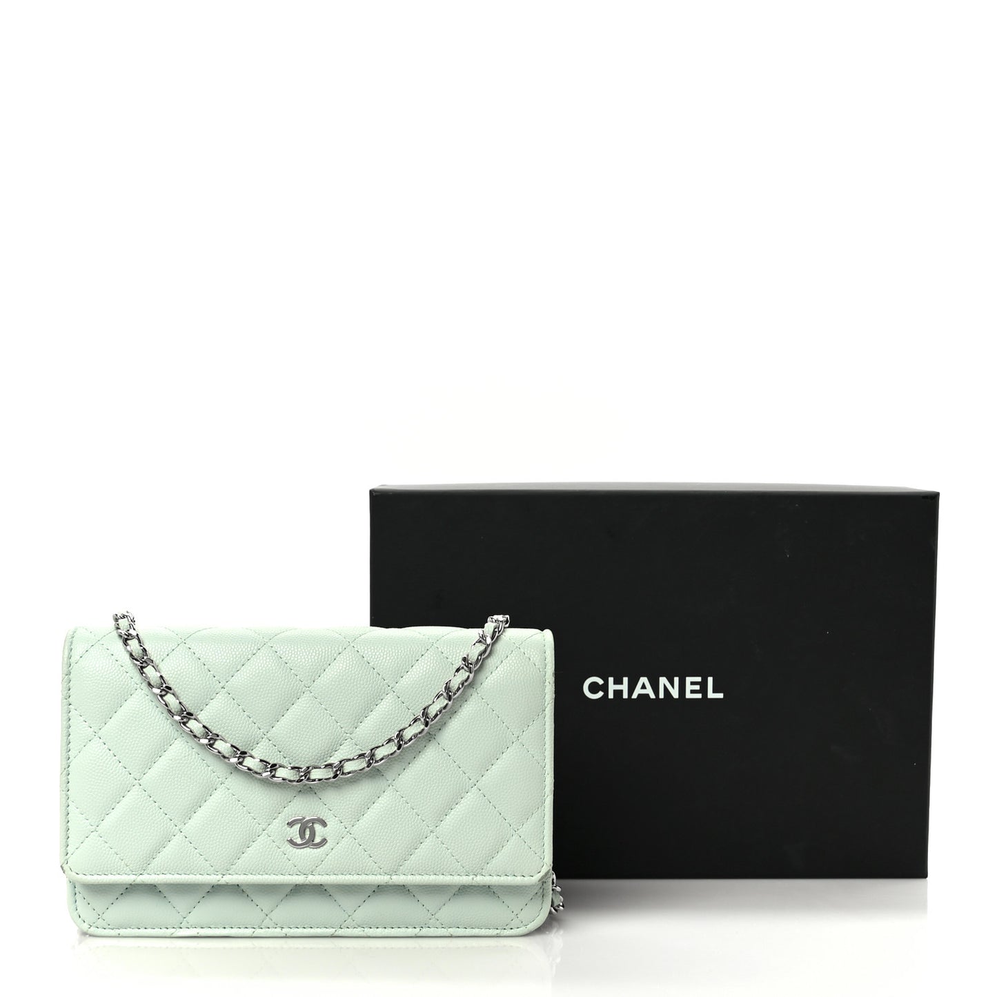 Caviar Quilted Wallet on Chain WOC Light Blue
