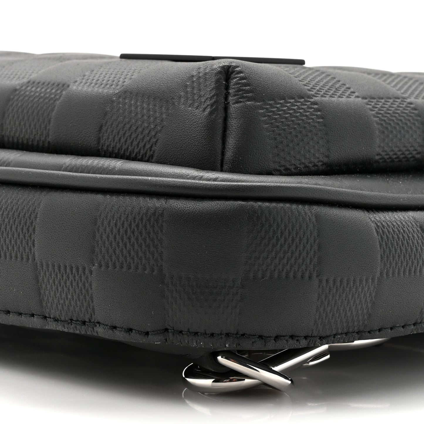 Damier Infini Avenue Sling Bag NM Onyx