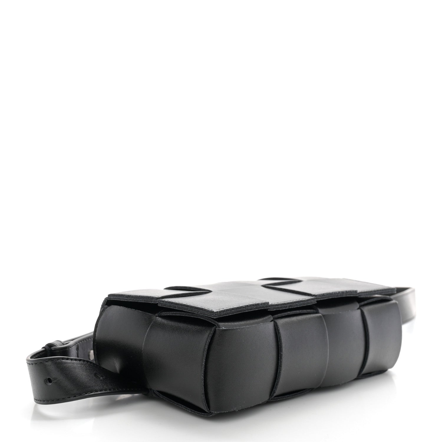 Bottega Veneta Nappa Maxi Intreccio The Belt Cassette Bag Black 4 of 9