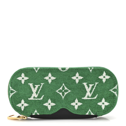 Louis Vuitton Jacquard Velvet Monogram LV Match Sunglasses Case GM Vert 1 of 6