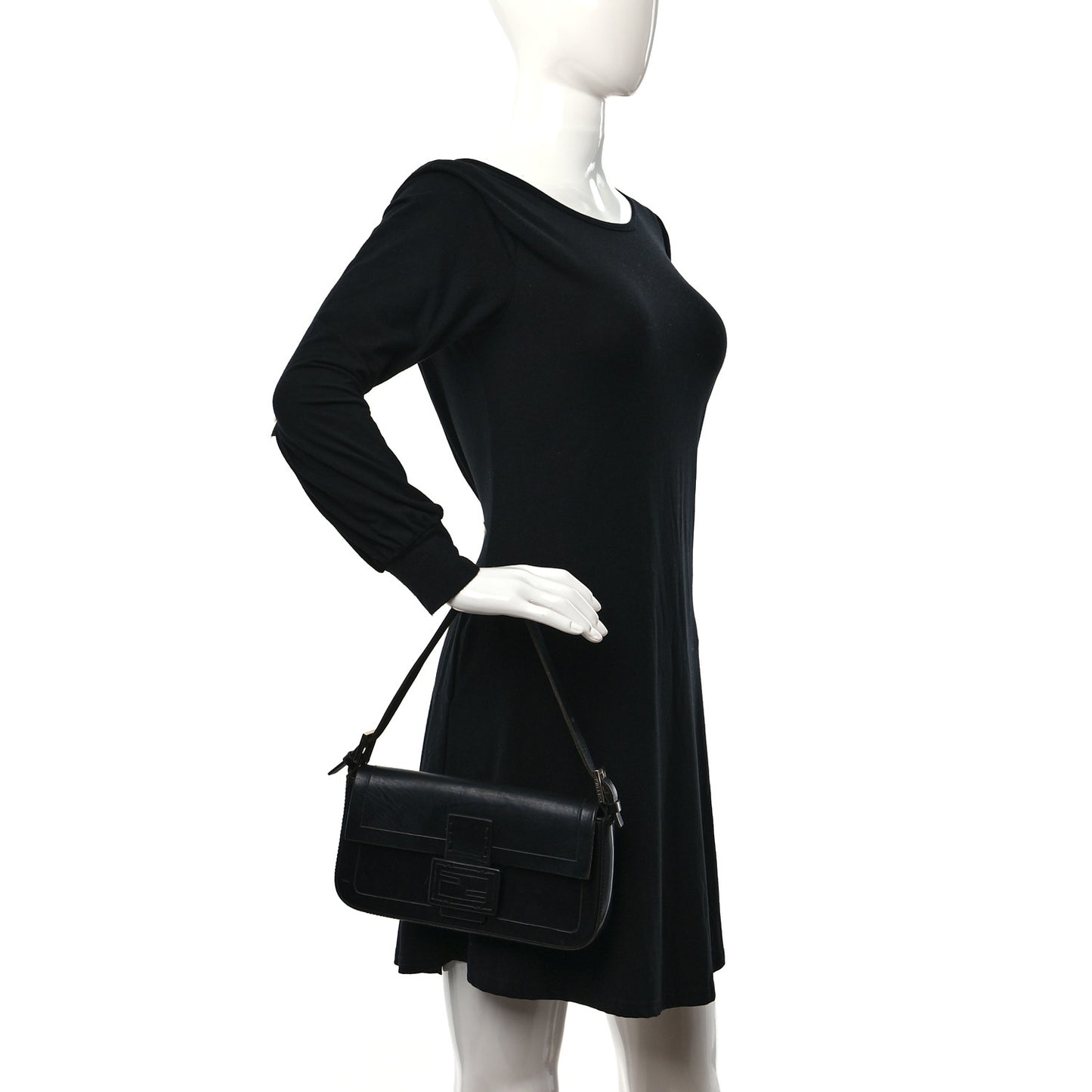 Calfskin Baguette Black