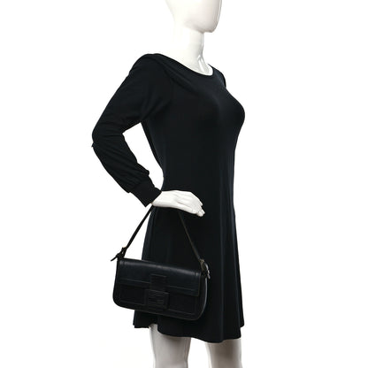 Fendi Calfskin Baguette Black 2 of 15