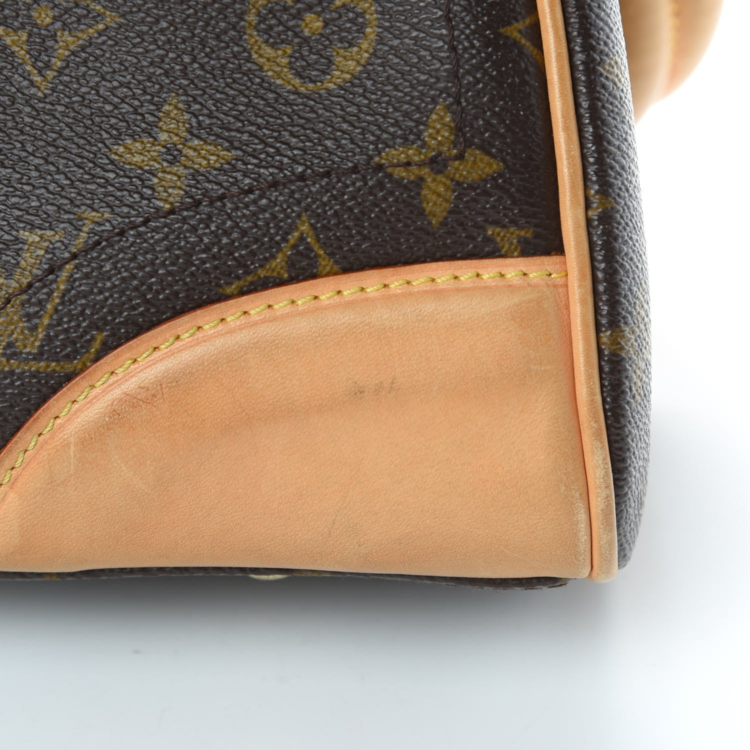 Louis Vuitton Monogram Beverly MM 17 of 17