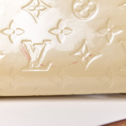 Louis Vuitton Vernis Brea GM Blanc Corail 13 of 15