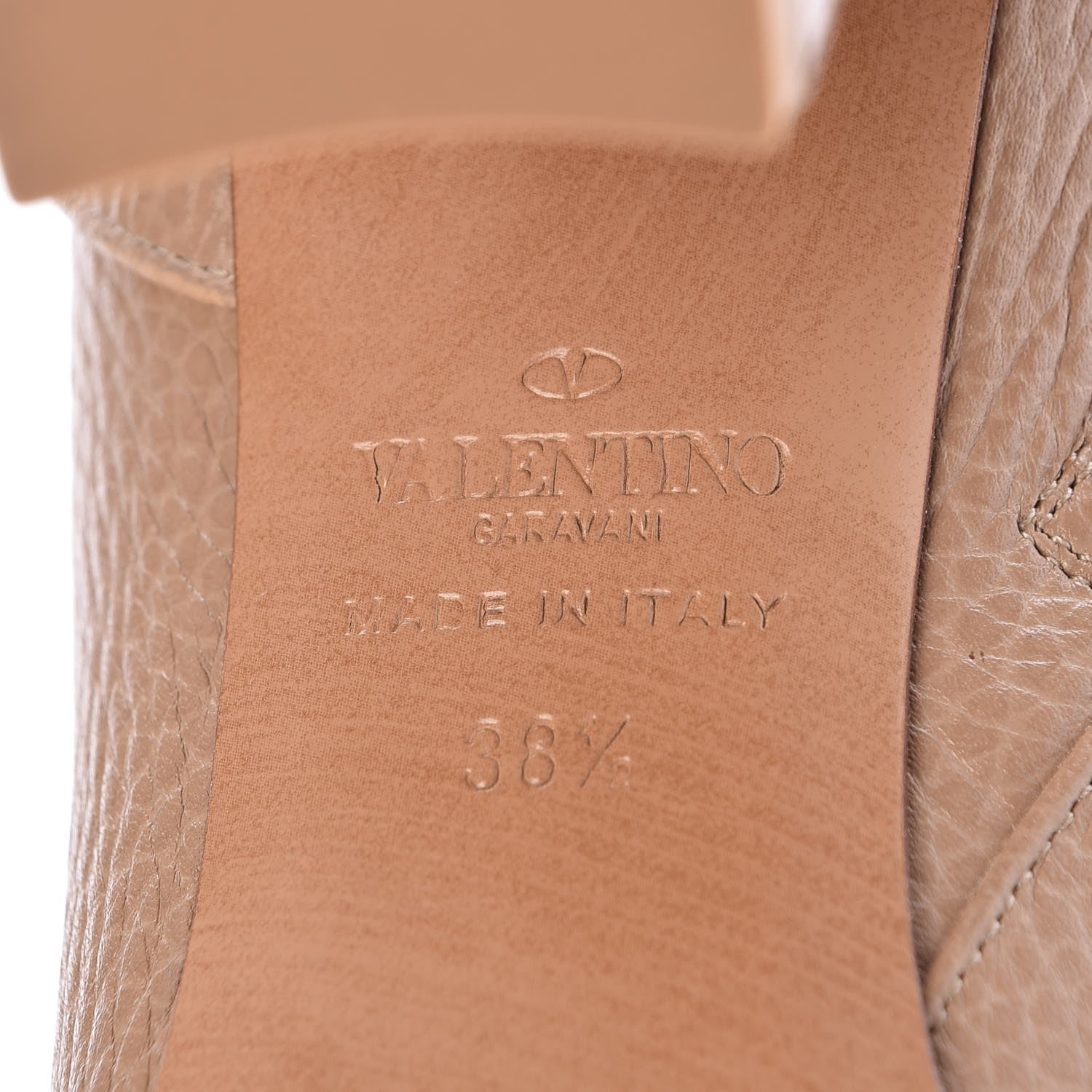 Valentino Garavani Pebbled Calfskin Rockstud Single Buckle 90mm Block Heel Ankle Boots 38.5 Camel Rose 7 of 8
