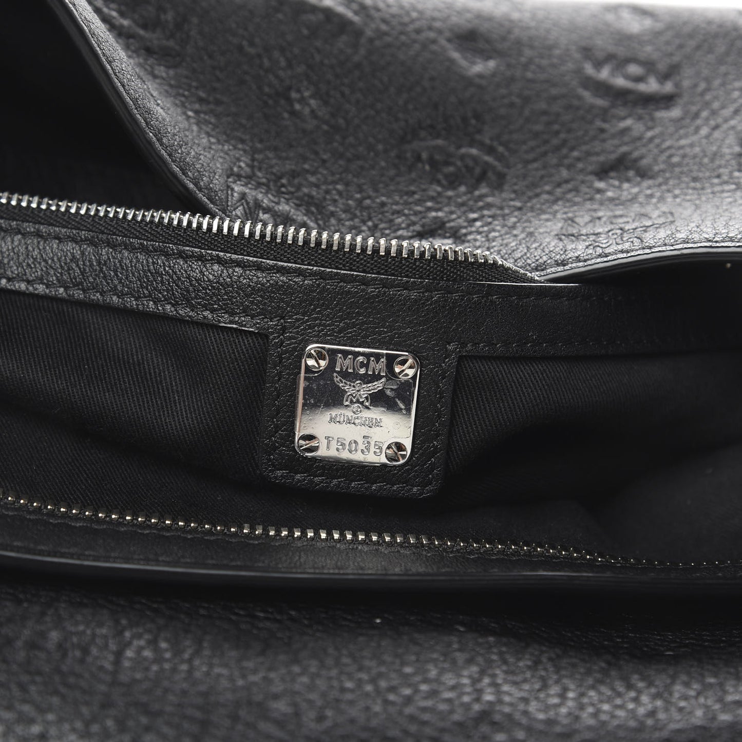 Calfskin Ottomar Large Klara Hobo Black