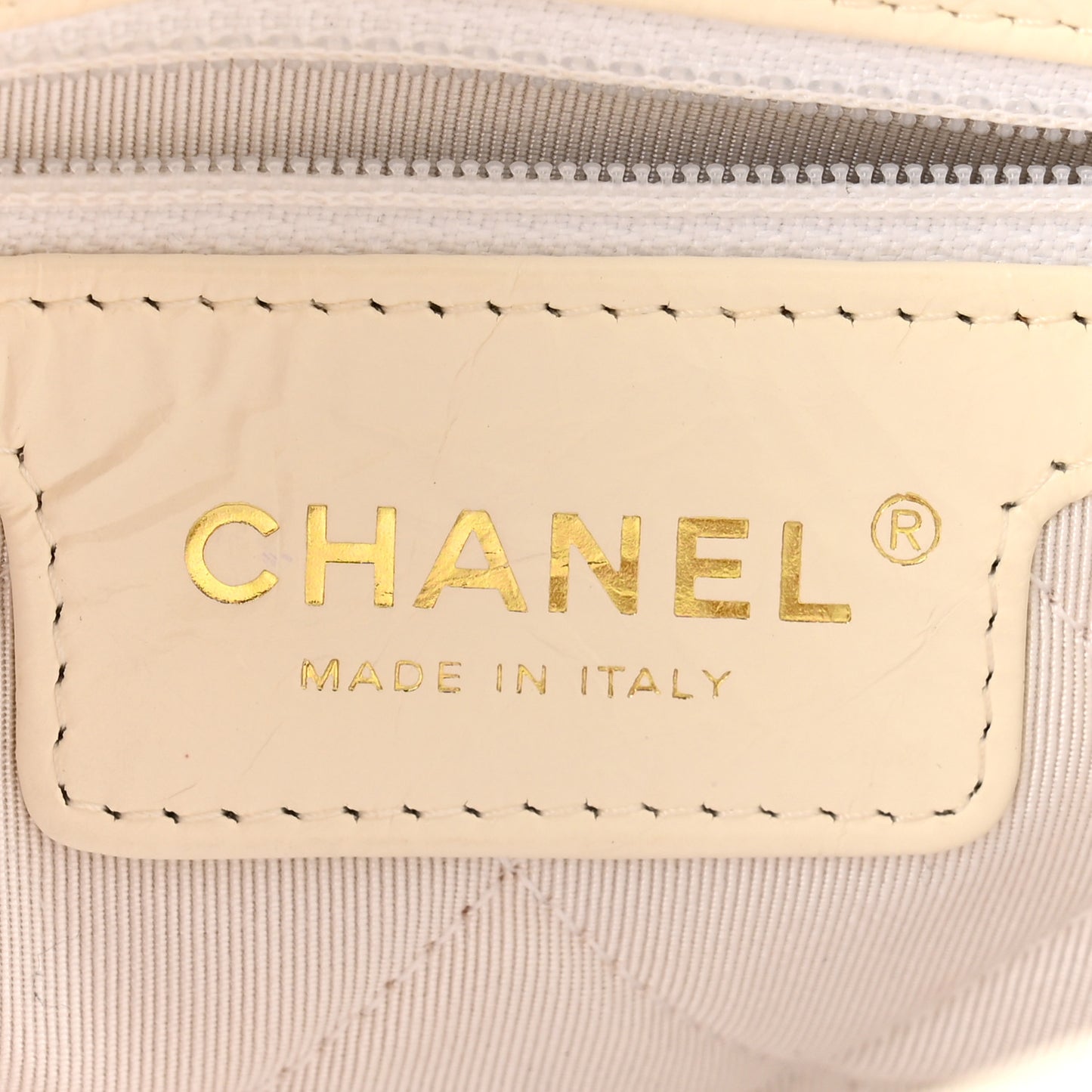 Crumbled Calfskin Embossed Flap White