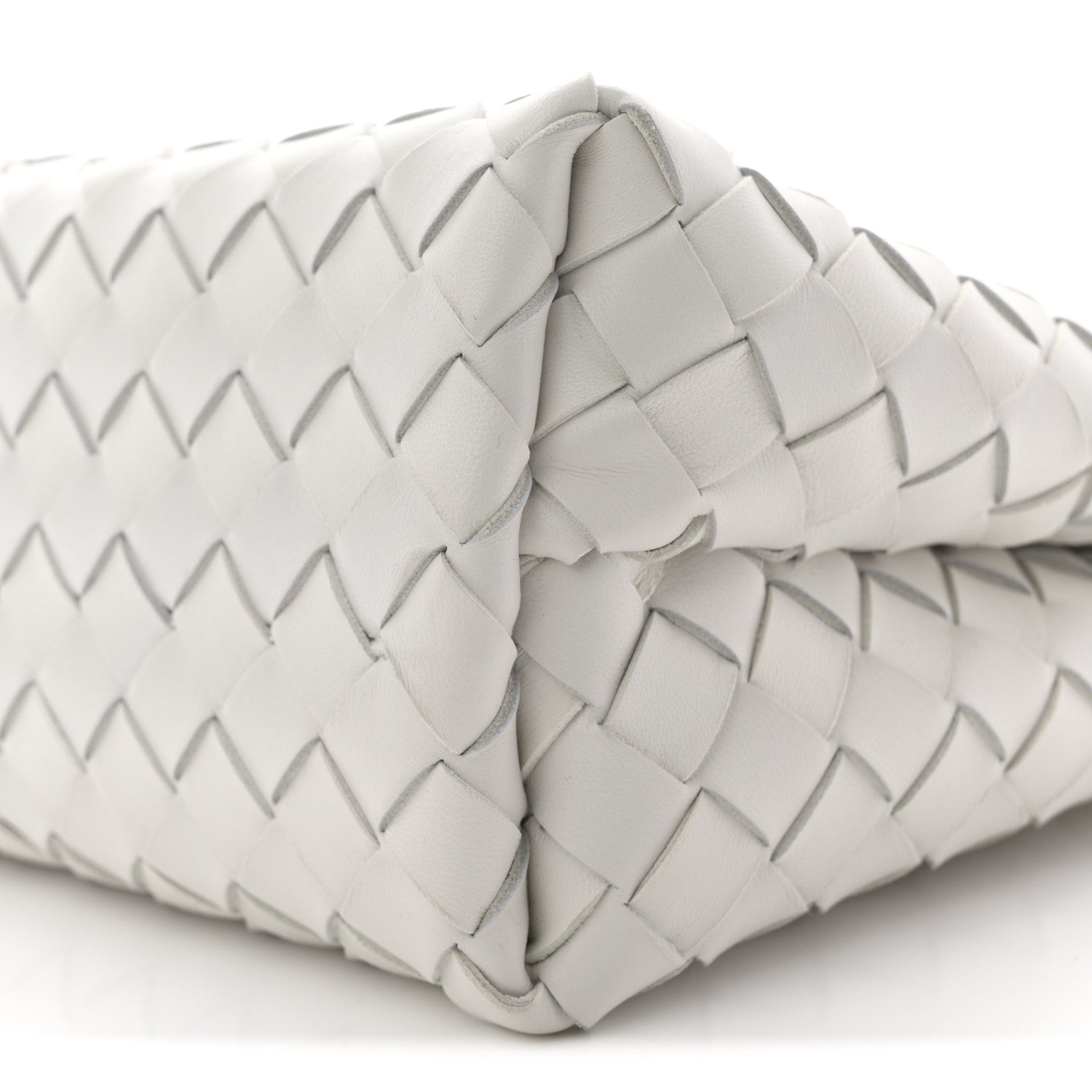 Bottega Veneta Nappa Intrecciato Small Andiamo Shoulder Bag White 9 of 9