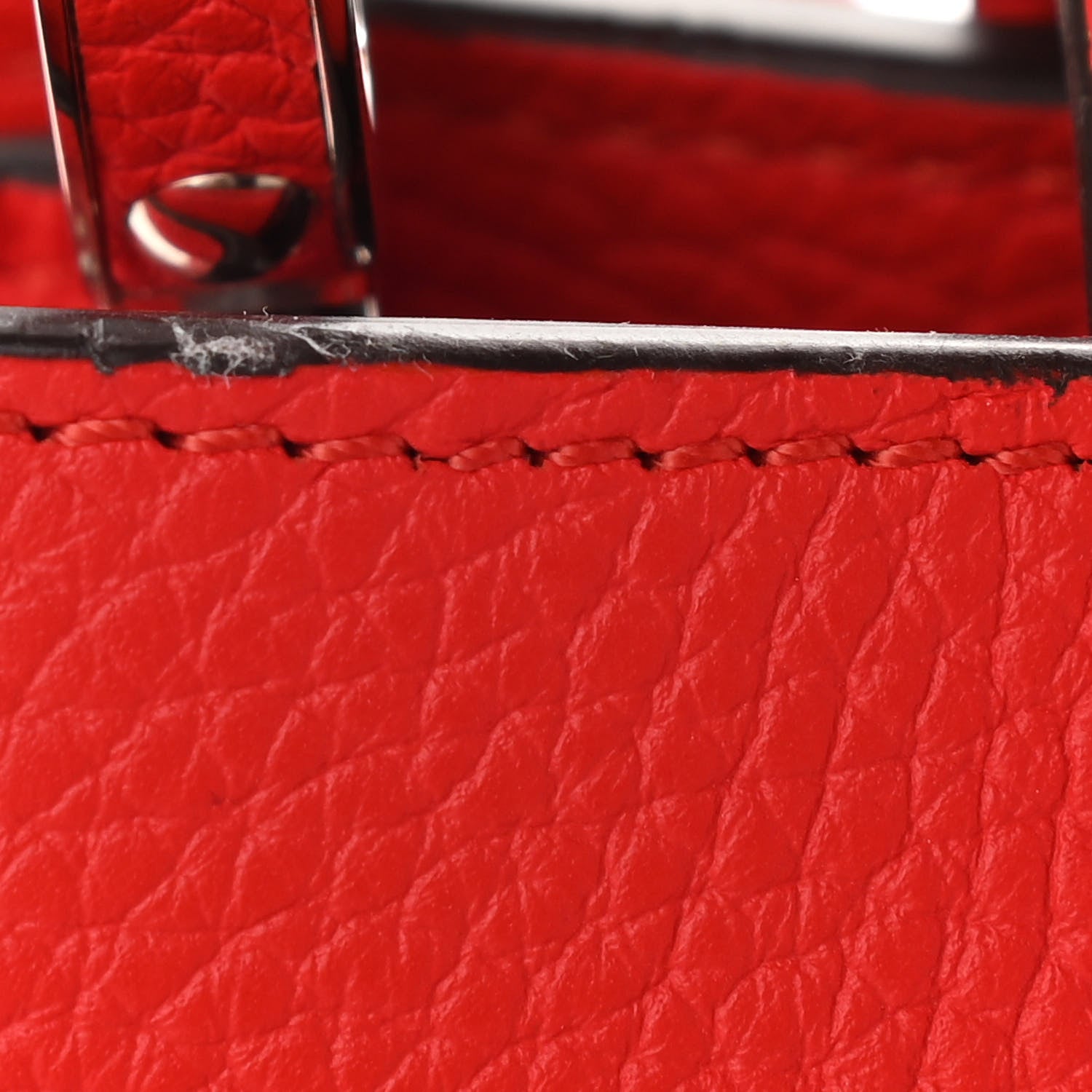 Louis Vuitton Taurillon Capucines MM Coquelicot 10 of 10