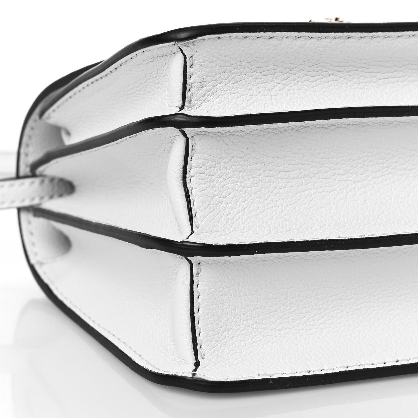 Grained Calfskin La Medusa Shoulder Bag White