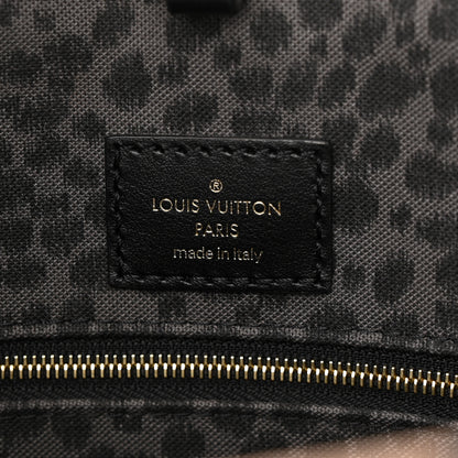 Louis Vuitton Monogram Giant Wild At Heart Onthego GM Arizona 6 of 14