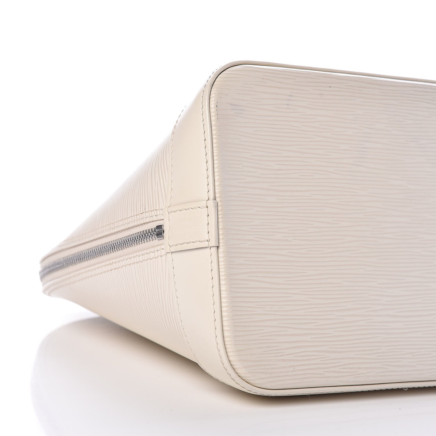Louis Vuitton Epi Alma PM Ivory 8 of 10