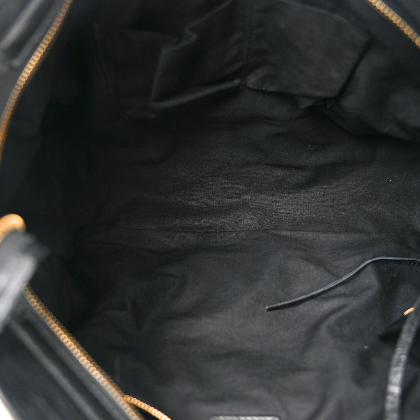 Agneau Classic Gold Hardware City Black