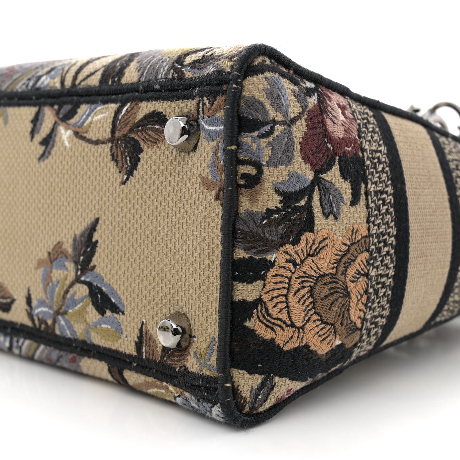 Christian Dior Canvas Embroidered Jardin D'Hiver Medium Lady D-Lite Beige Multicolor 10 of 13