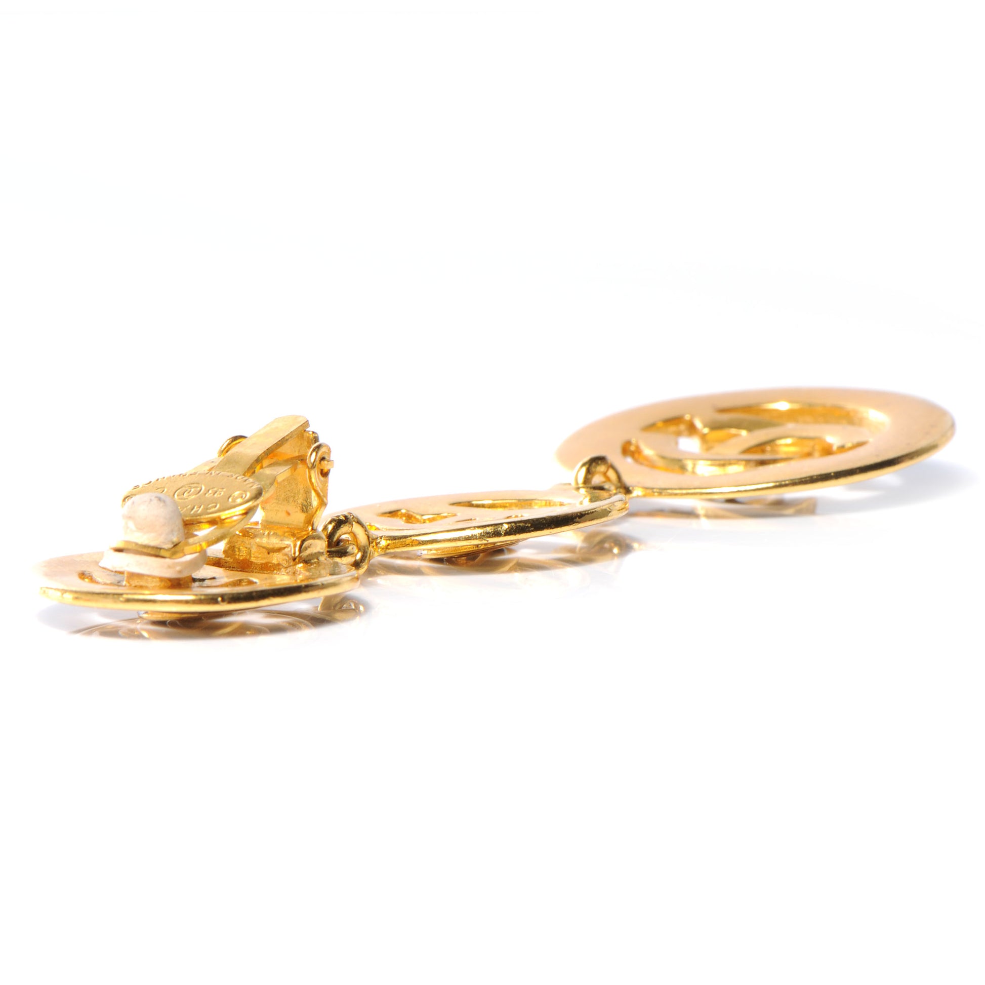 Chanel Enamel CC Clip On Earrings Black and Gold 3 of 4