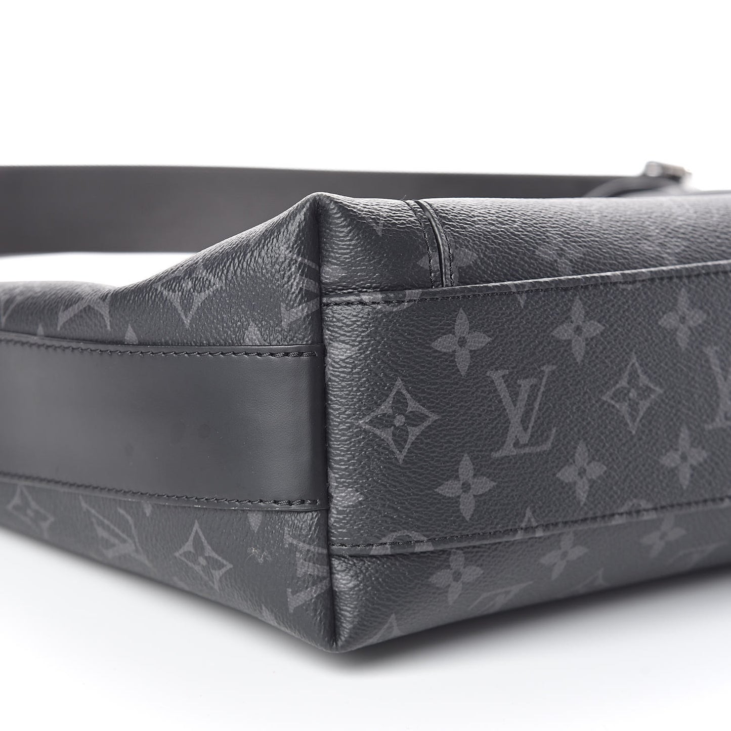 Monogram Eclipse Odyssey Messenger MM