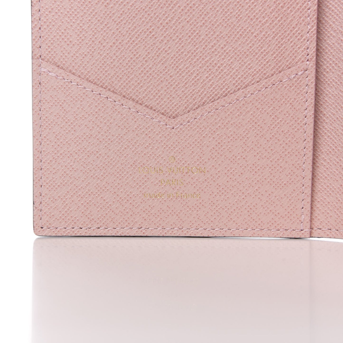Monogram 2020 Christmas Animation Big Wheel Passport Cover Rose Ballerine