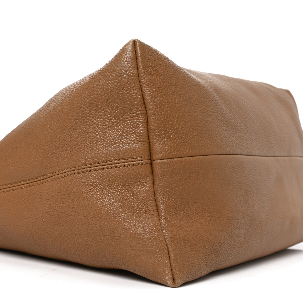 Pebbled Calfskin Large Icon Bit Hobo Beige