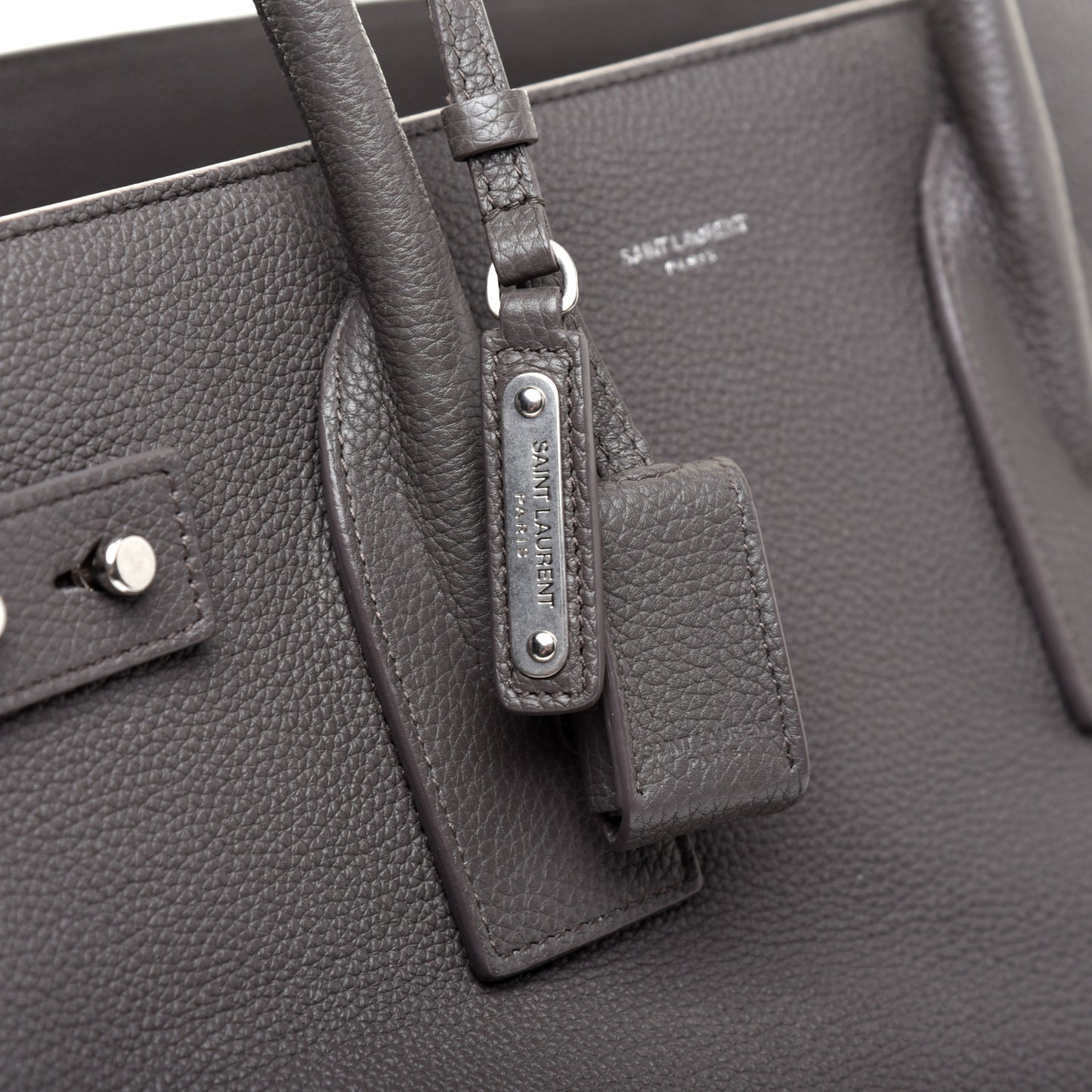 Grained Calfskin Medium Supple Sac De Jour Mouse Grey