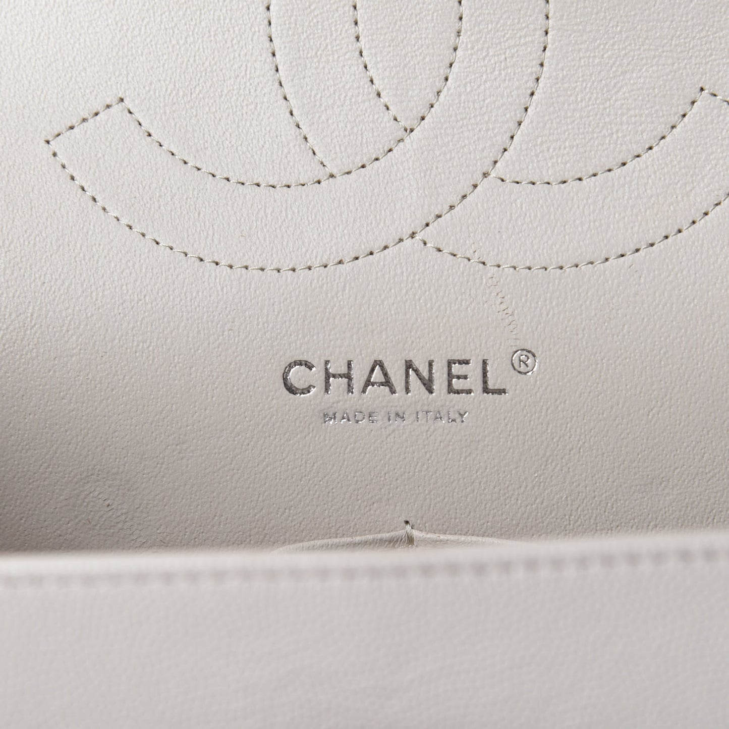 Caviar Quilted Jumbo Double Flap White