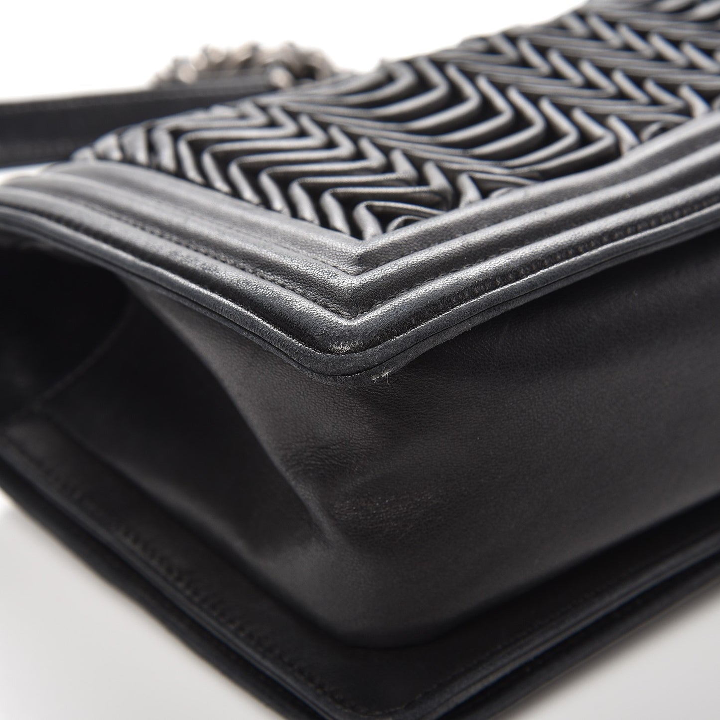 Calfskin Pleated Medium Boy Flap Black