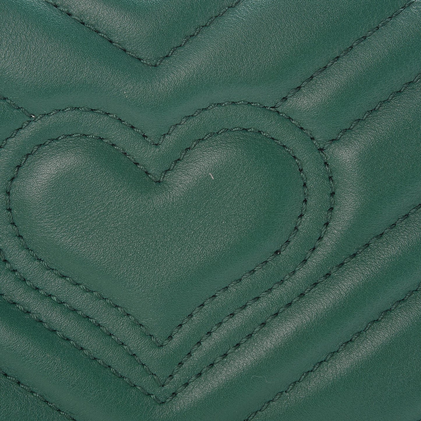 Calfskin Matelasse Super Mini GG Marmont Shoulder Bag Emerald Green