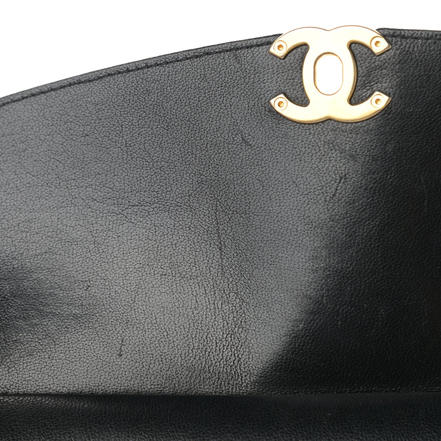 Lambskin Quilted Curved Flap Black