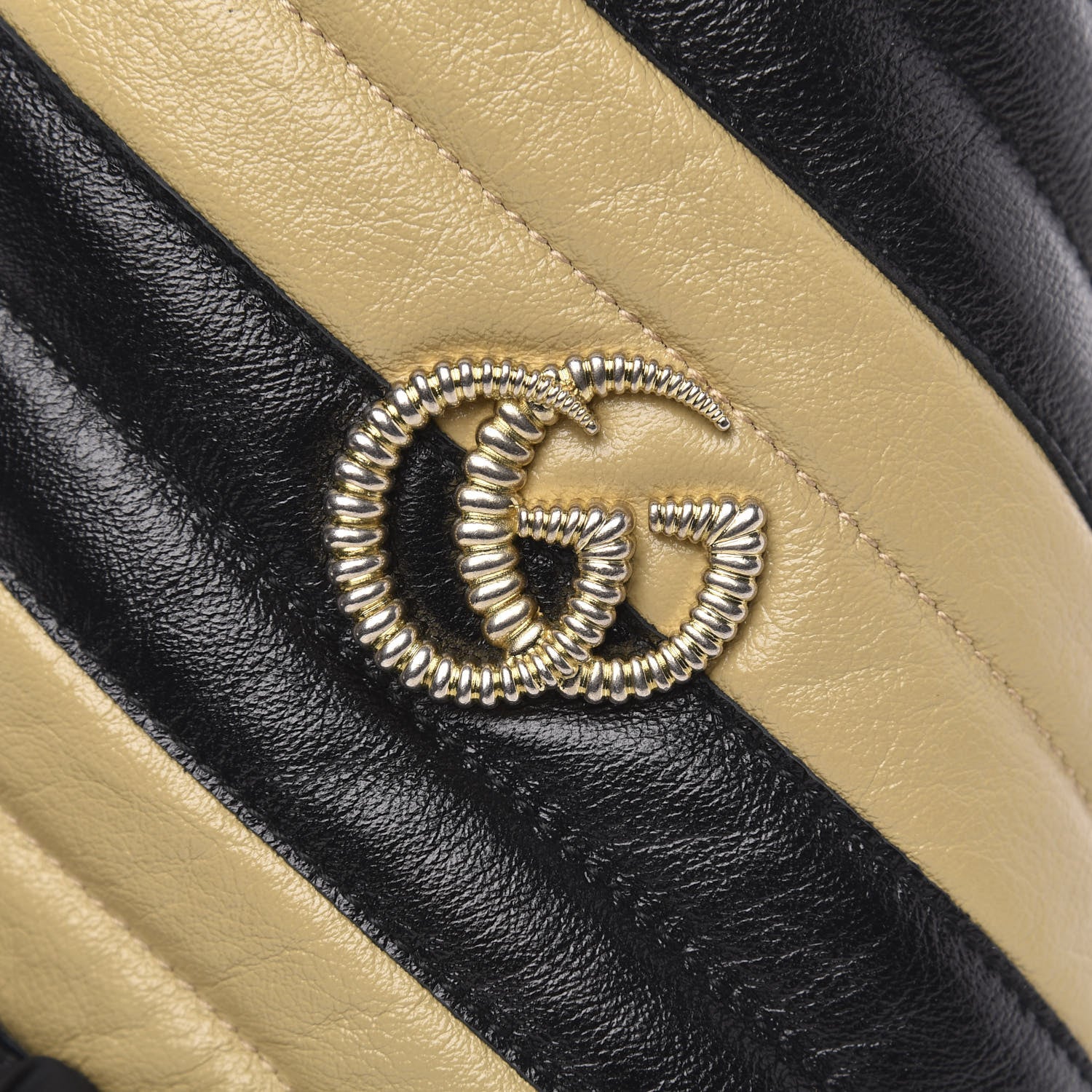 Gucci Azalea Calfskin Matelasse Diagonal Patchwork Mini Torchon GG Marmont 2.0 Bucket Bag Black Beige Romantic Cerise 7 of 10