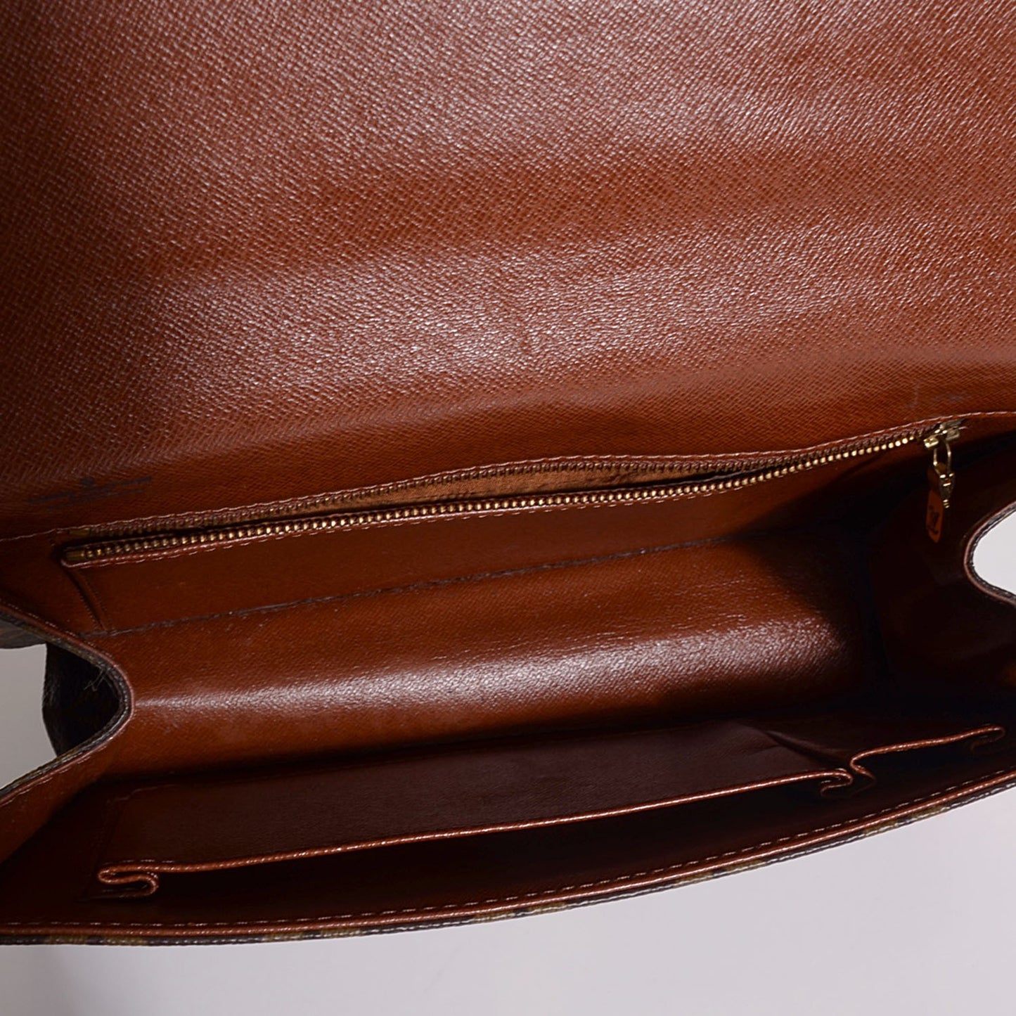 Monogram Pochette Dame 26