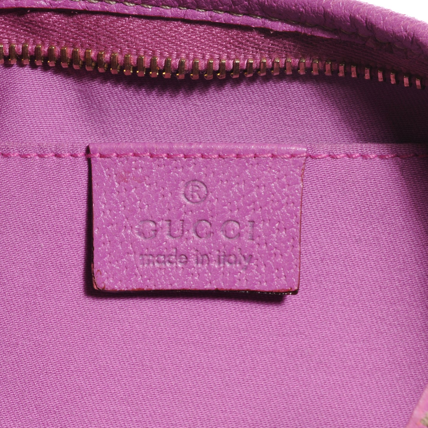 Monogram Abbey Pochette Fuchsia